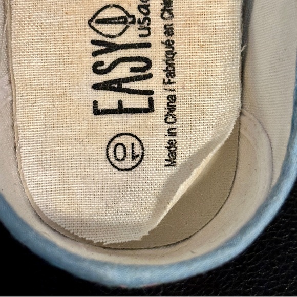 Ladies Floral Print Sneakers Size 10 Blue background with colorful flowers - Picture 7 of 13